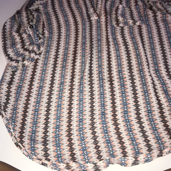 Multi color blouse - Picture 6 of 6